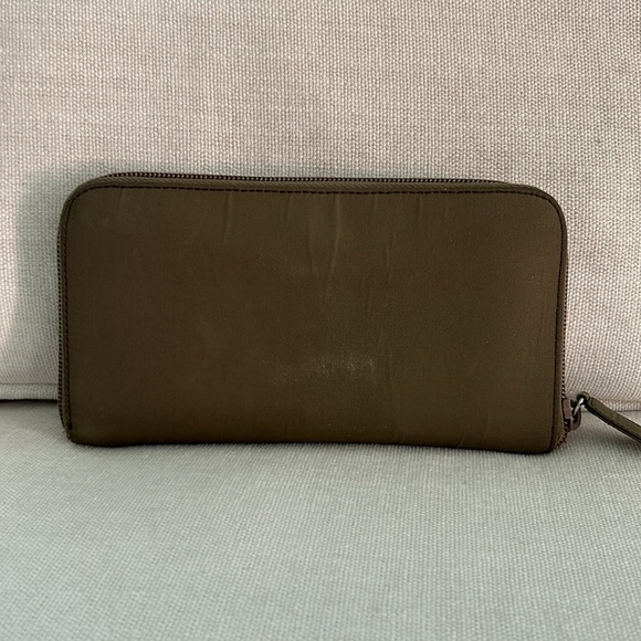 PRADA WALLET Nylon Zip Around - Picture 5 of 15
